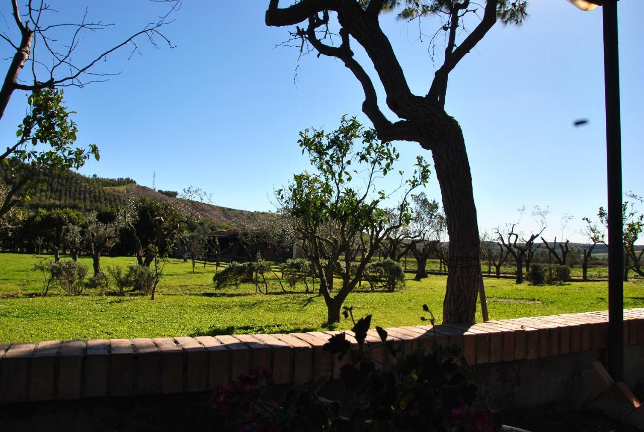 Agriturismo La Mandragola Relais Crotone Exterior photo